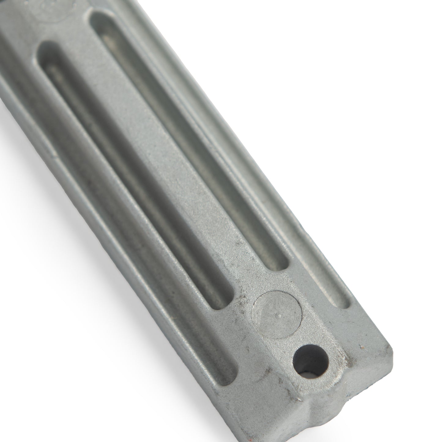 1113 Yamaha Engine Bracket Bar